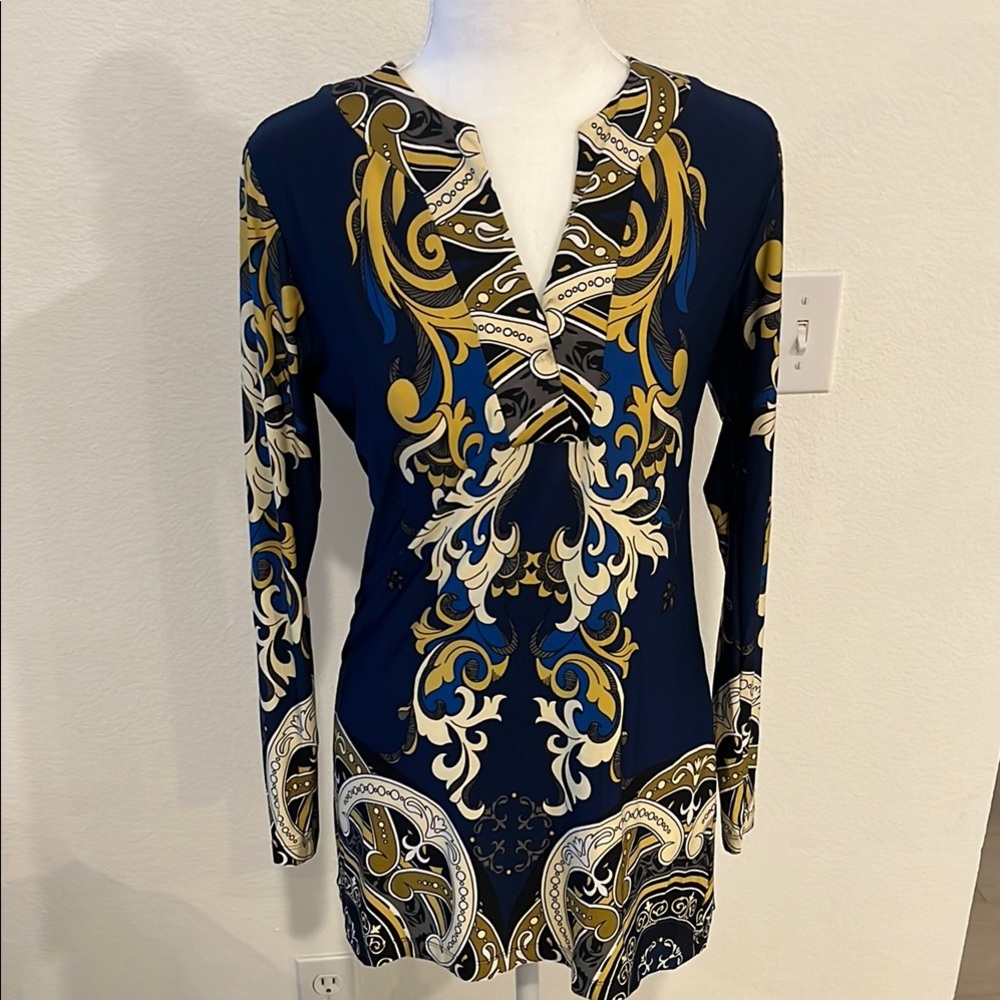 Analili Blue and Gold Sheath Dress with Long Sleeves and Plunge Neckline